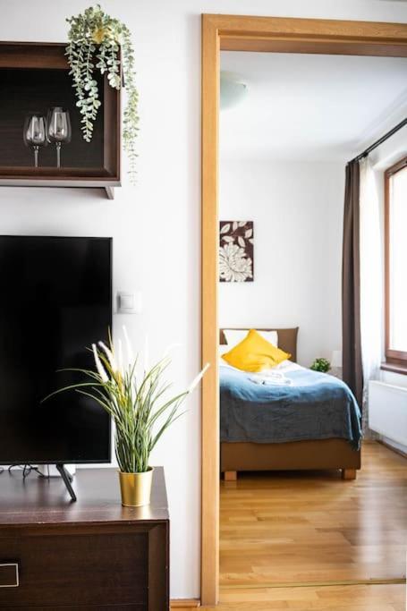 Free Parking! Soho Budapest 304, 4 Ppl, Ac, Fast Wifi, Smart Tv المظهر الخارجي الصورة